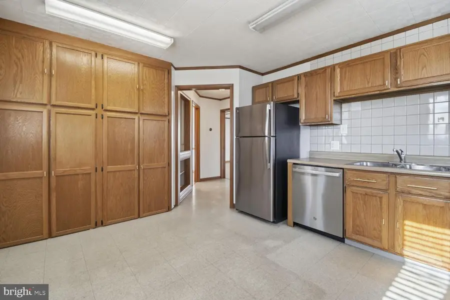 9305 Carney Rd, Parkville, MD 21234 - #3