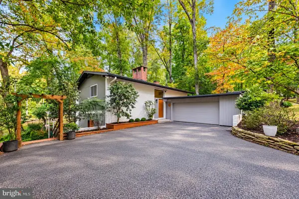 3422 Philips Dr, PIKESVILLE, MD 21208
