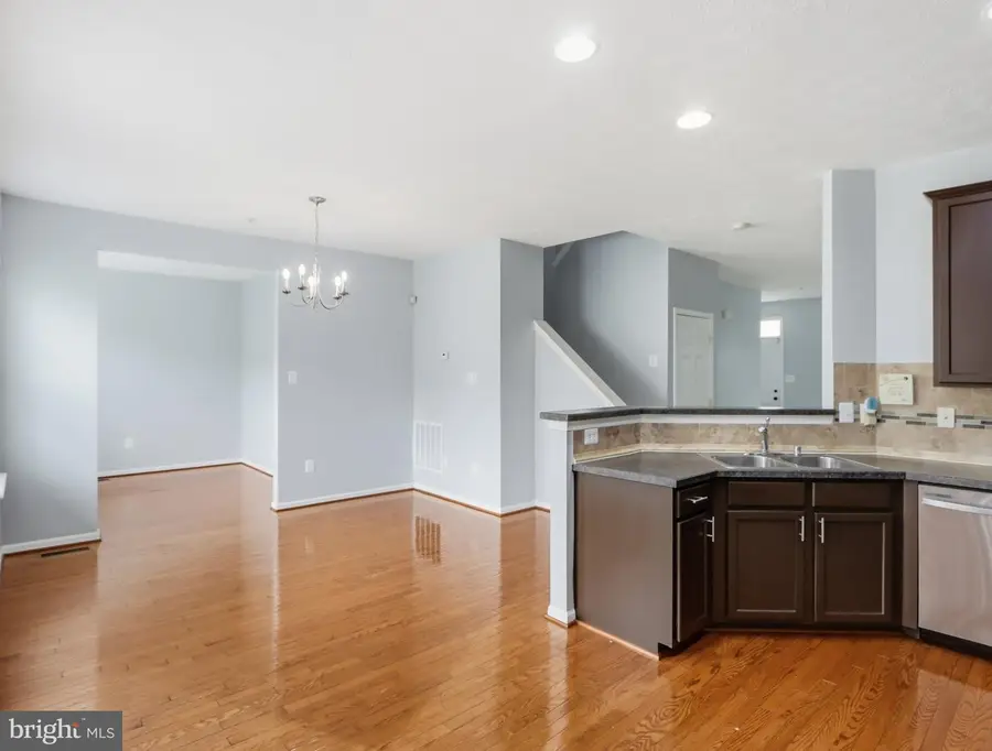 604 Moody Rd, Middle River, MD 21220 - #2