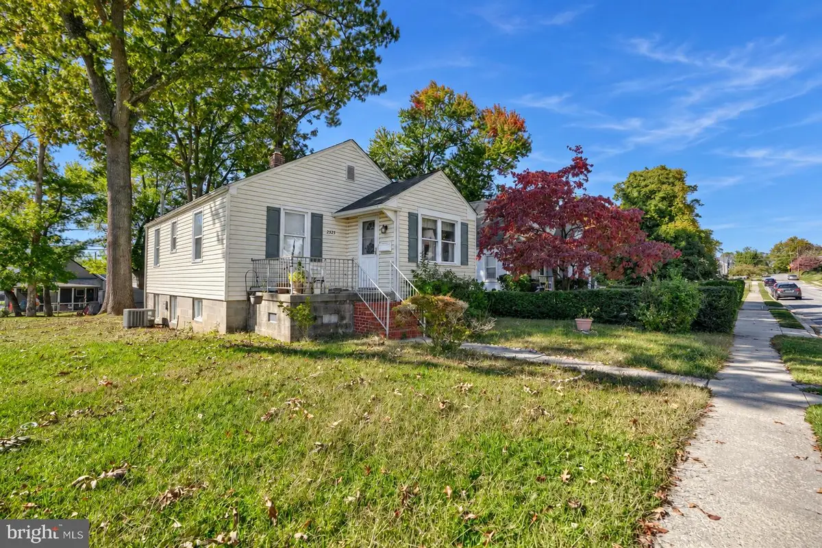 2525 Windsor Rd, Parkville, MD 21234 - #1