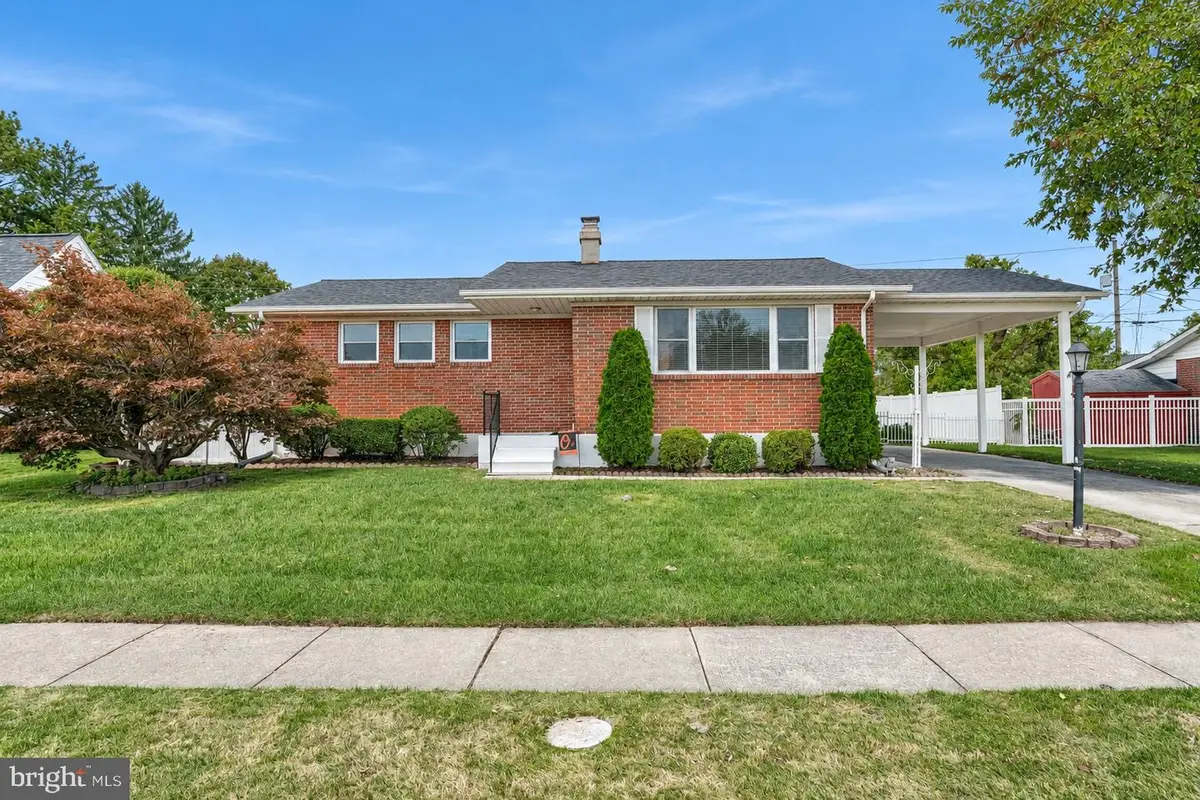 4118 Loch Lomond Dr, Nottingham, MD 21236 - #1