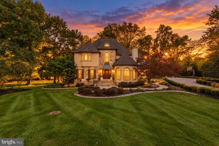 18 Hambleton Ct, Pikesville, MD 21208 - #2