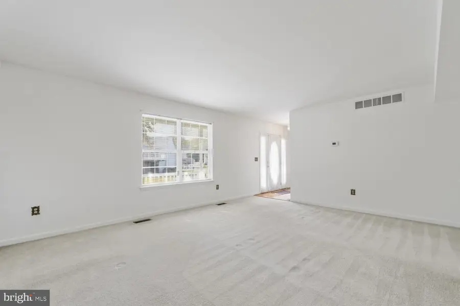 11 Cider Ct, Middle River, MD 21220 - #3