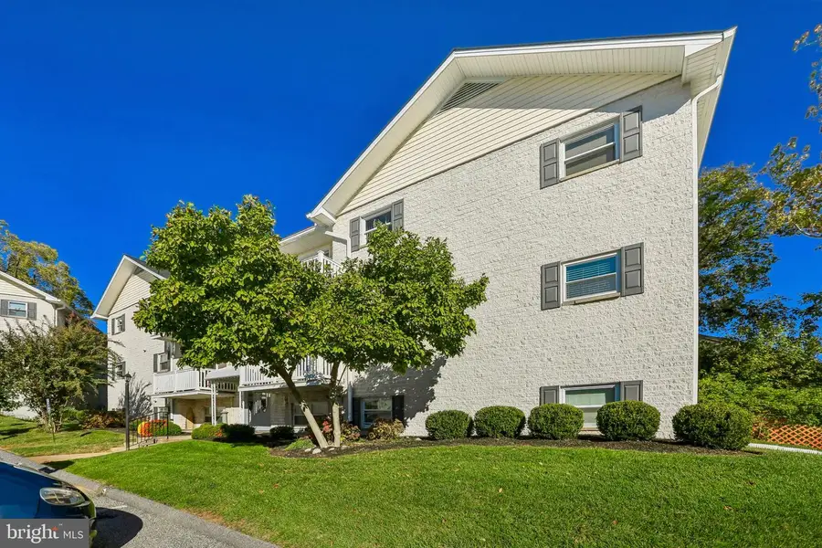 10 Warren Lodge Ct #1-a, Cockeysville, MD 21030 - #3