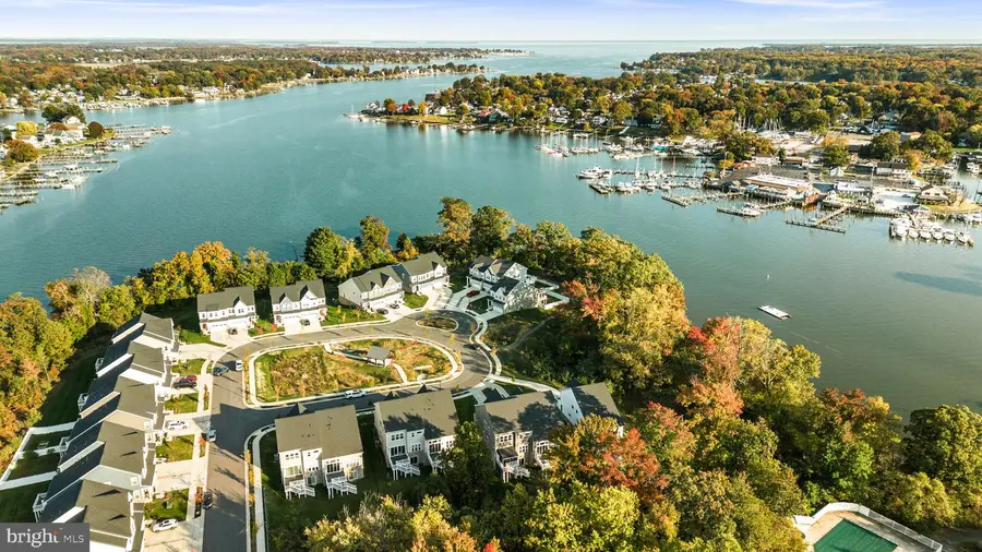 1904 Waters Landing Dr, Essex, MD 21221 - #2