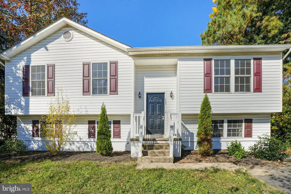 932 Crystal Rock Rd, Lusby, MD 20657 - Image #1