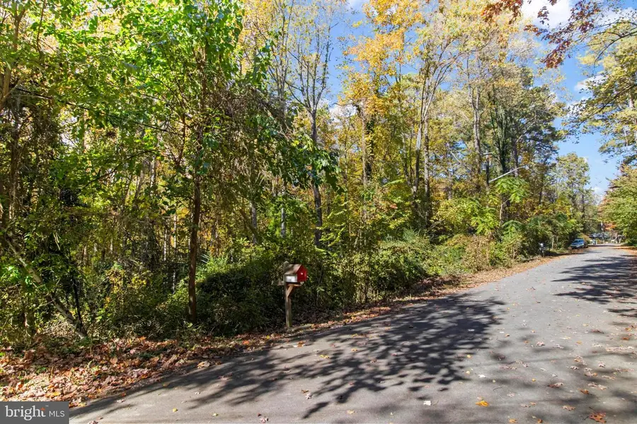 12959 Pine Ln, Lusby, MD 20657 - Image #2