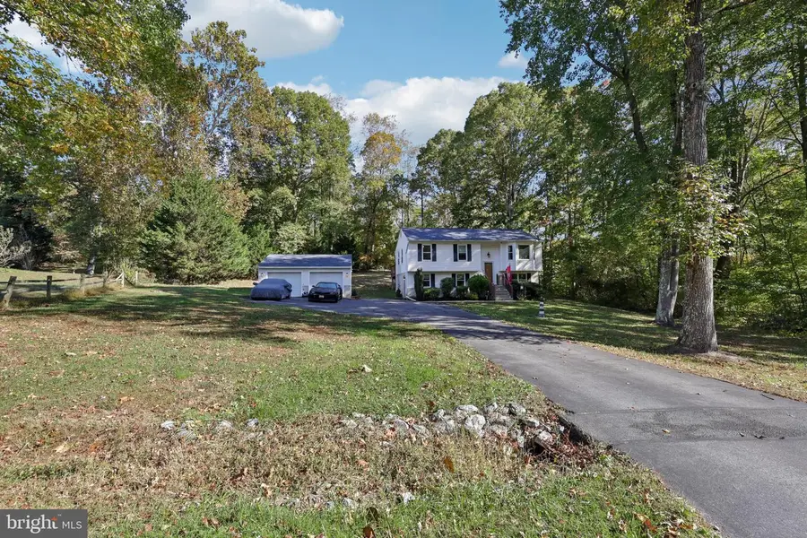 3240 Richfield Rd, Huntingtown, MD 20639 - Image #2