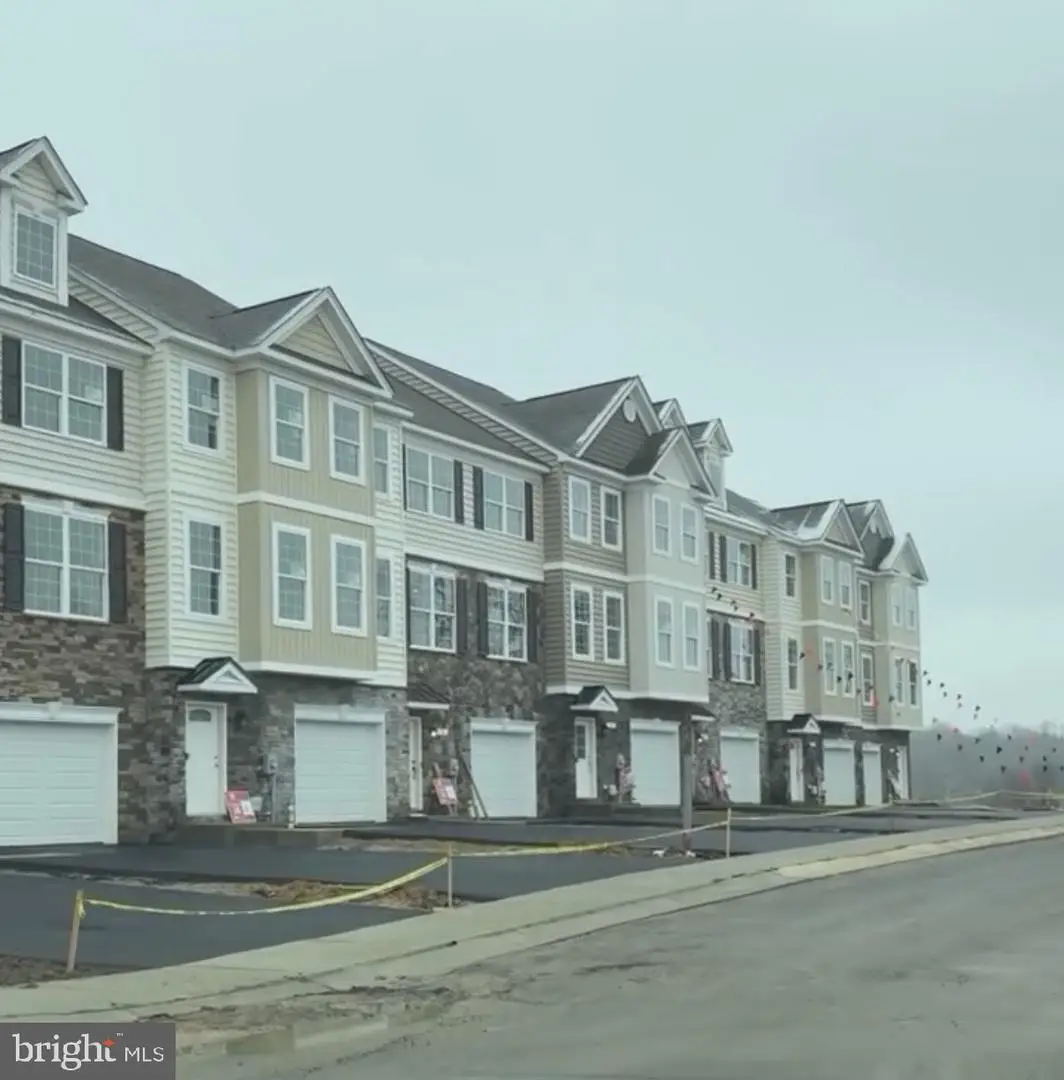 80 Potomac Ct, Prince Frederick, MD 20678 - Image #1