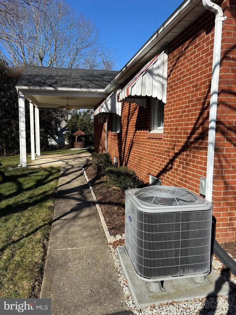 95 Cox Rd, Huntingtown, MD 20639 - #3