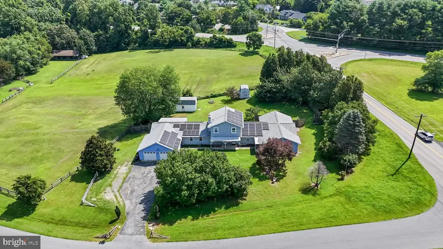 9201 Owings Manor Ct, Owings, MD 20736 - #3