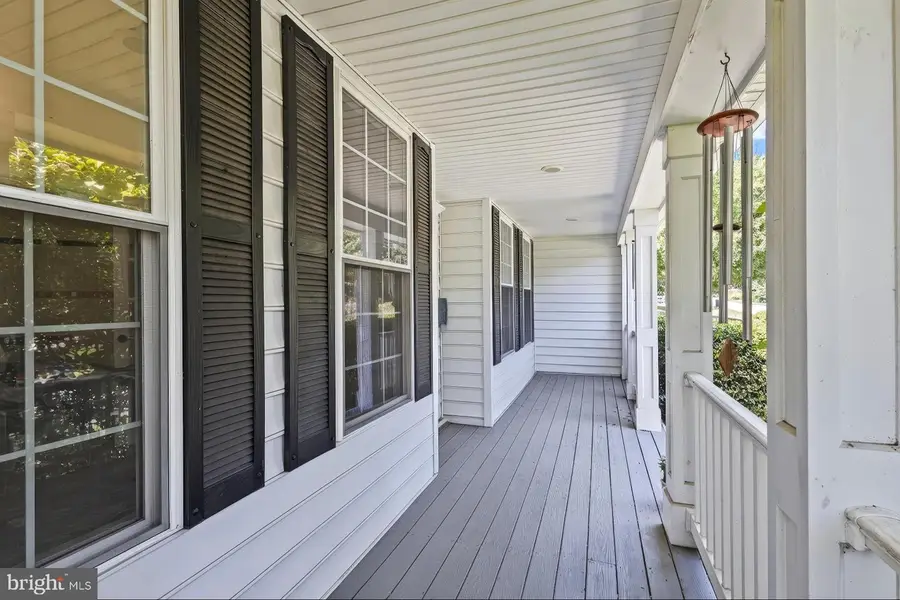 440 Cross Creek Dr, Huntingtown, MD 20639 - #2