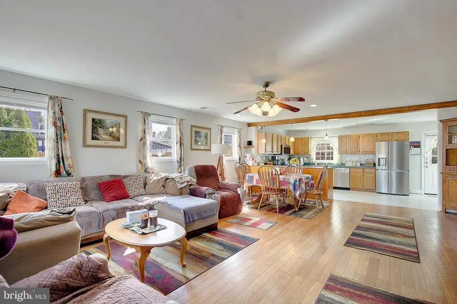 8328 D St, Chesapeake Beach, MD 20732 - #3