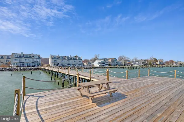 8605 Addison Bridge Pl, CHESAPEAKE BEACH, MD 20732