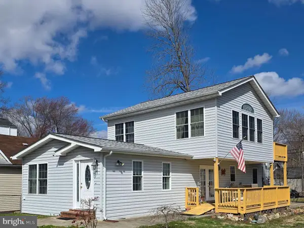 3820 5th St, NORTH BEACH, MD 20714