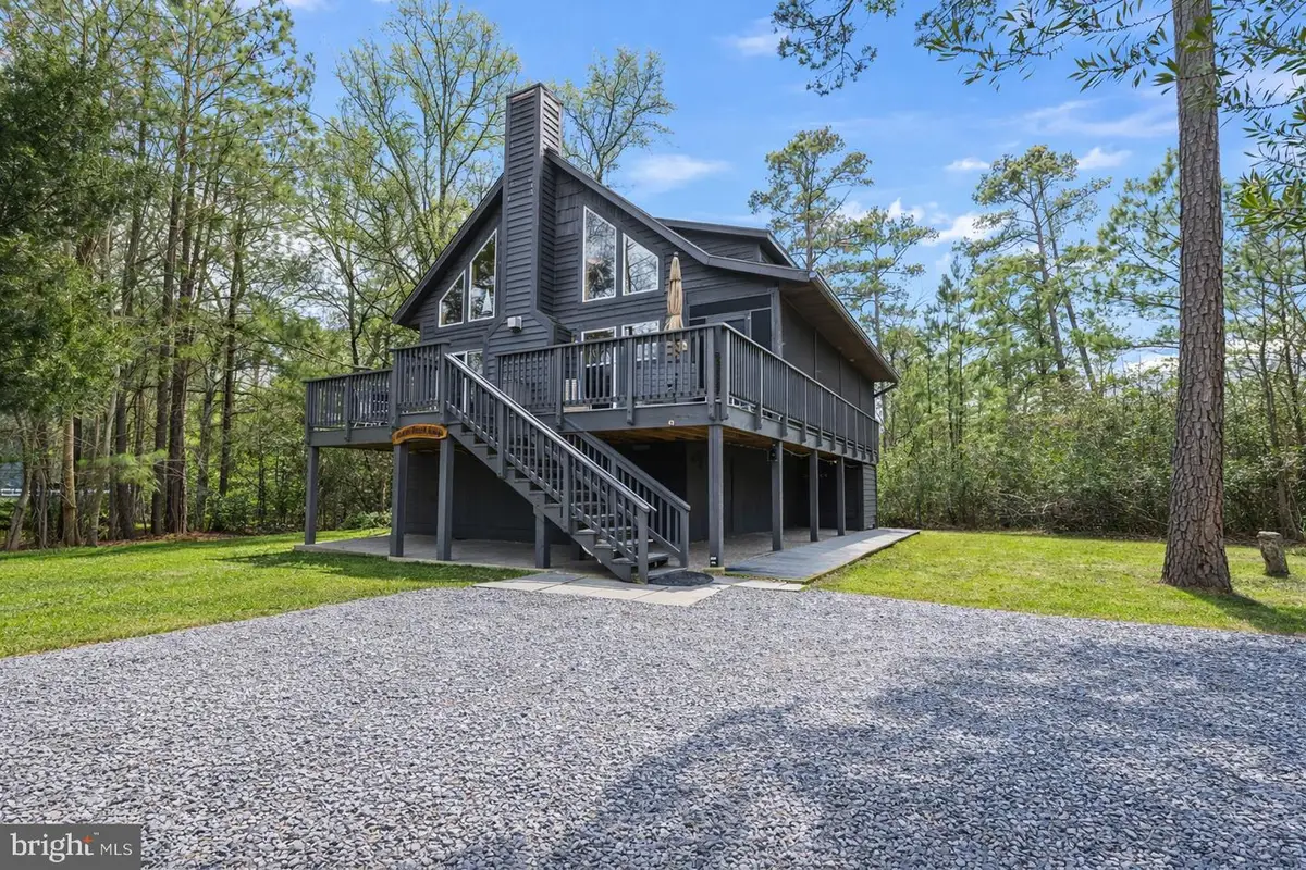 10963 Beach Dr, Lusby, MD 20657 - #1