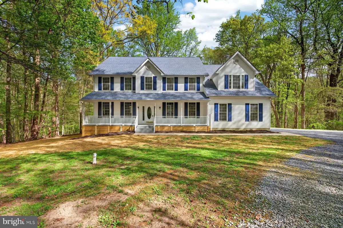 7843 Lake Shore Dr, Owings, MD 20736 - #1