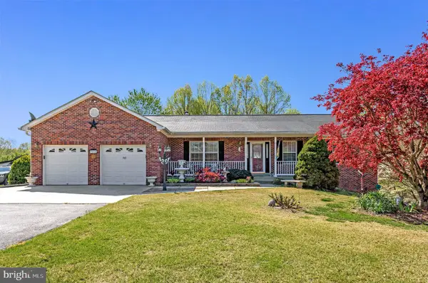 9015 Woodland Way N, OWINGS, MD 20736