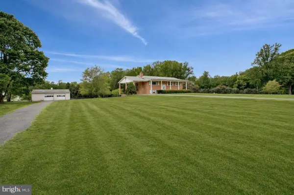 10700 Ward Rd, DUNKIRK, MD 20754