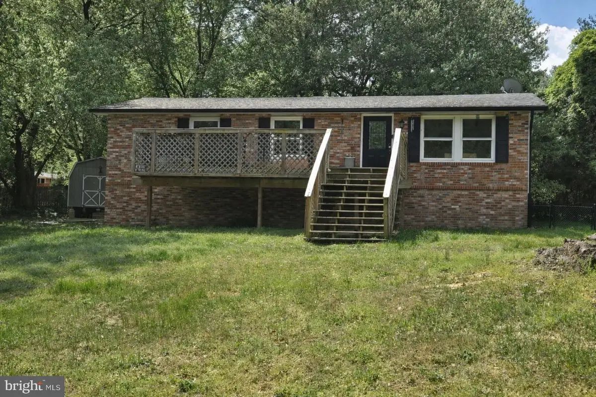 941 Pat Ln, Huntingtown, MD 20639 - #1