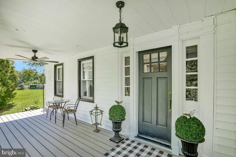 9642 Boyds Turn Rd, Owings, MD 20736 - #3