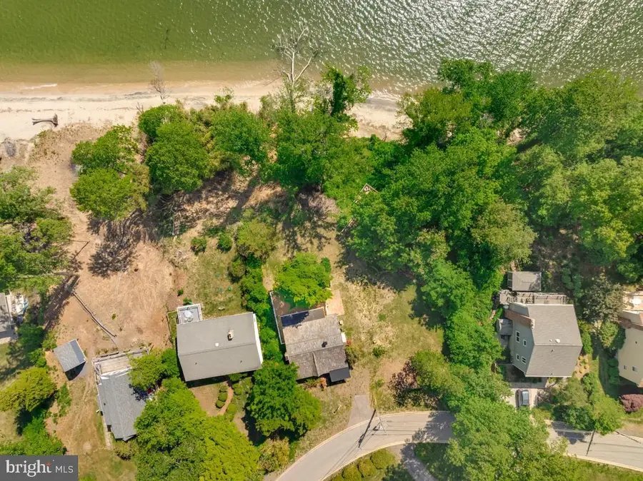 3713 Bayview Dr, Chesapeake Beach, MD 20732 - #3