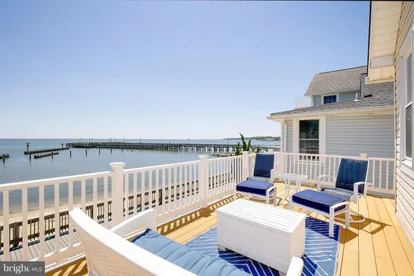 9117 Bay Ave, NORTH BEACH, MD 20714