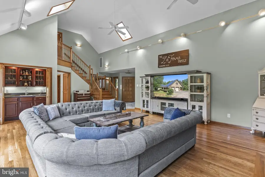 1800 Holland Cliffs Rd, Huntingtown, MD 20639 - #2