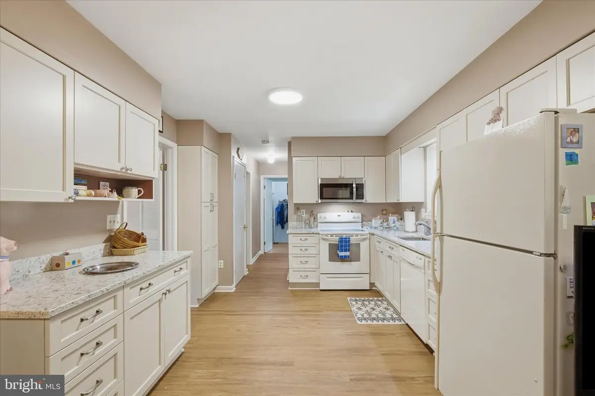 9810 Golden Russet Dr, Dunkirk, MD 20754 - #1