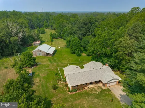 200 M F Bowen Rd, HUNTINGTOWN, MD 20639