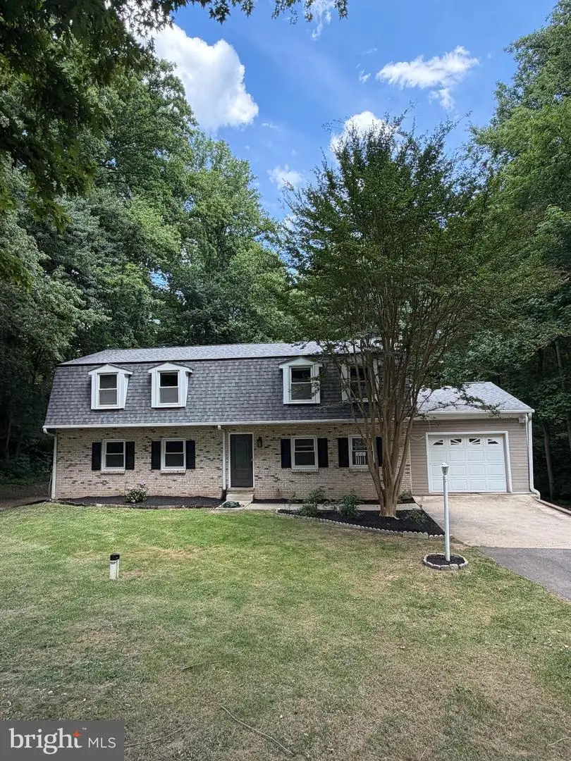 8827 Lafayette Dr, Owings, MD 20736 - #2
