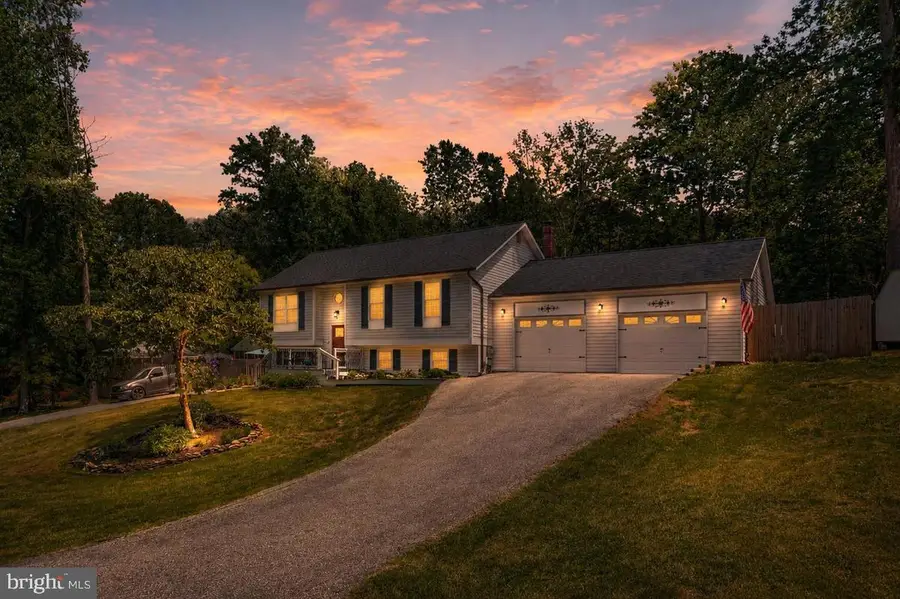 9017 Megan Cir, Owings, MD 20736 - #2