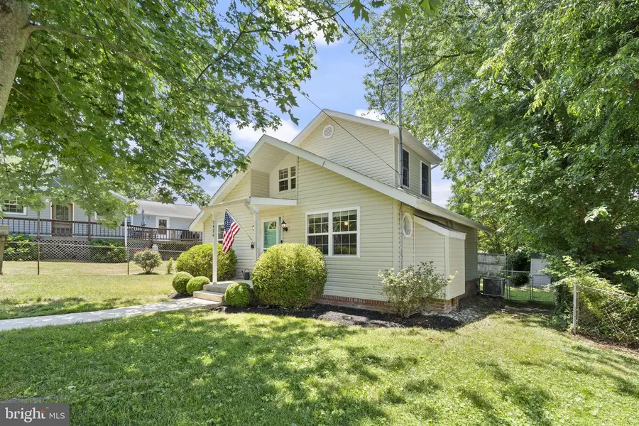 7436 C St, Chesapeake Beach, MD 20732 - #2