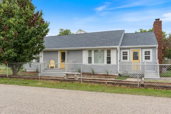 2824 Bay Blvd, HUNTINGTOWN, MD 20639