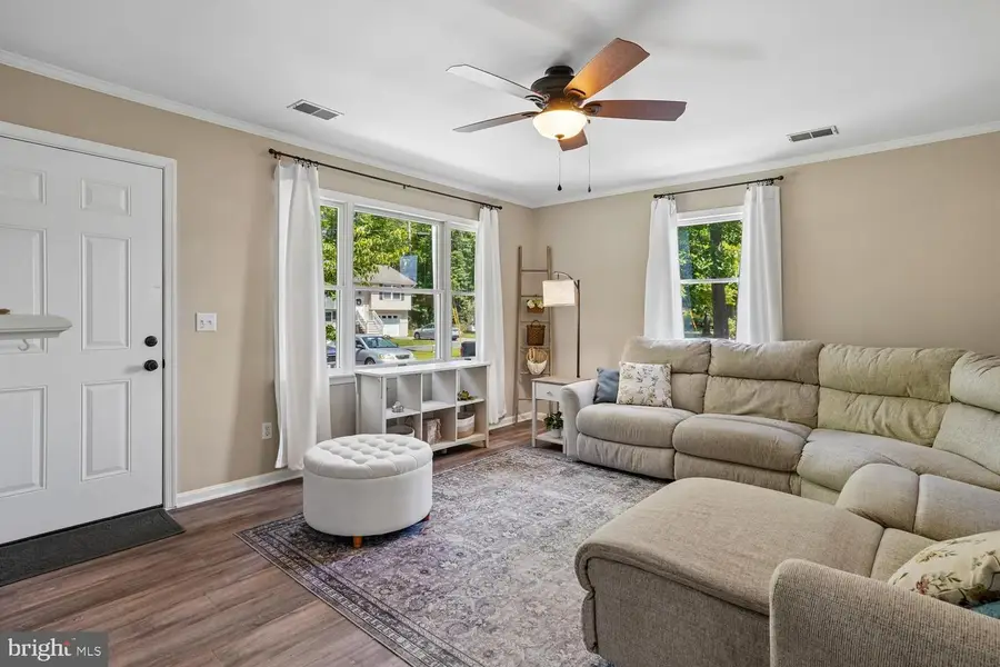 852 Whispering Pine Cir, Lusby, MD 20657 - #2