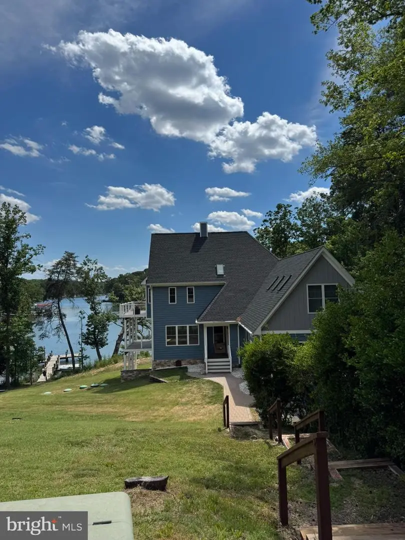 211 Sailboat Ct, Lusby, MD 20657 - #2