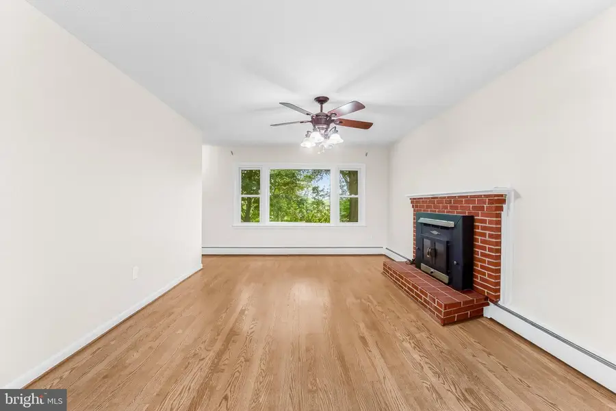 2630 Plum Point Rd, Huntingtown, MD 20639 - #3