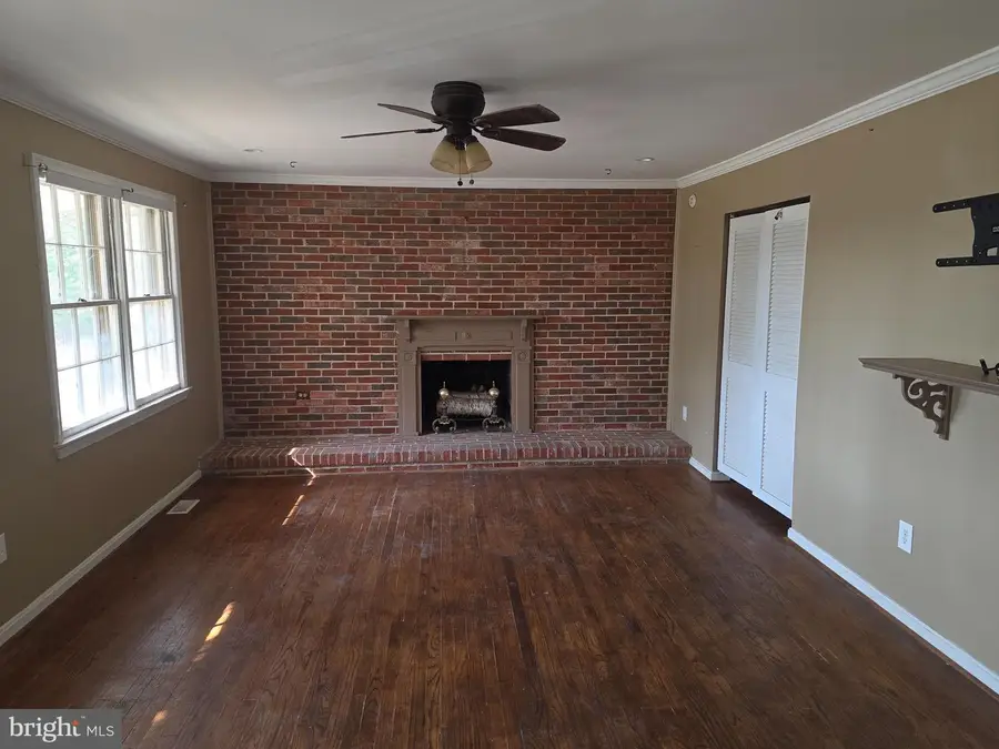 11223 Country Rd, Dunkirk, MD 20754 - #3