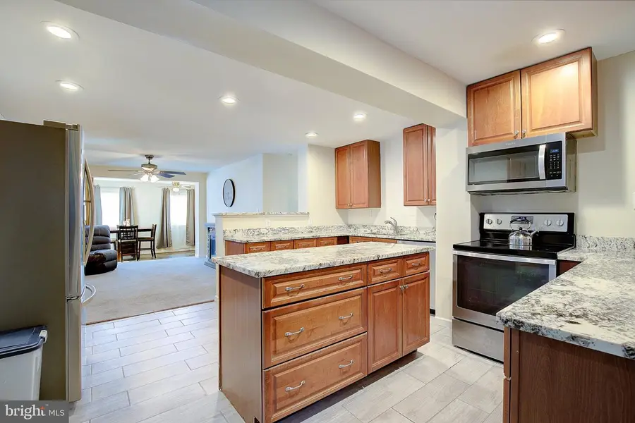 165 Central Dr, Prince Frederick, MD 20678 - #2