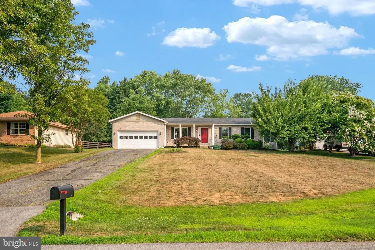2110 Clearview Dr, Owings, MD 20736 - #1