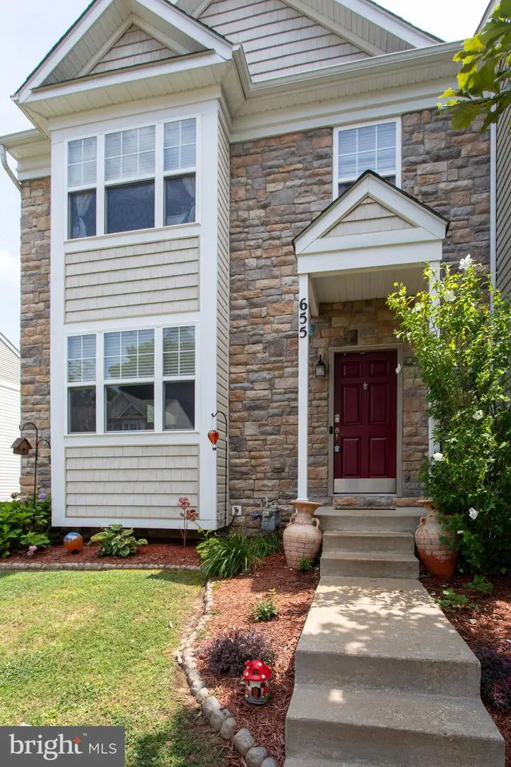 655 Burr Oak Ct, Prince Frederick, MD 20678 - #1