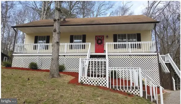 1044 Rimrock Rd, LUSBY, MD 20657