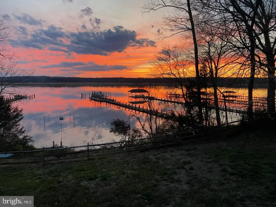 3017 Abington Manor Dr, Huntingtown, MD 20639 - #2
