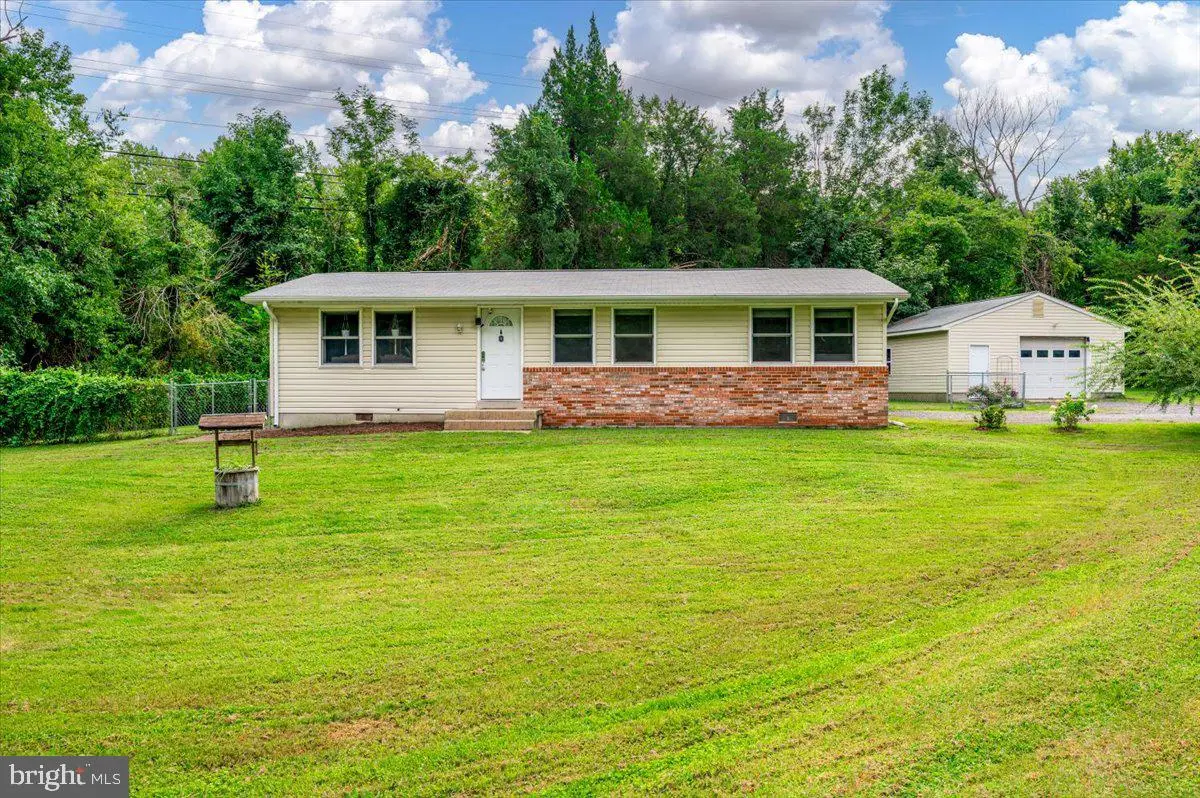 19 Robshire Manor Rd, Huntingtown, MD 20639 - #1