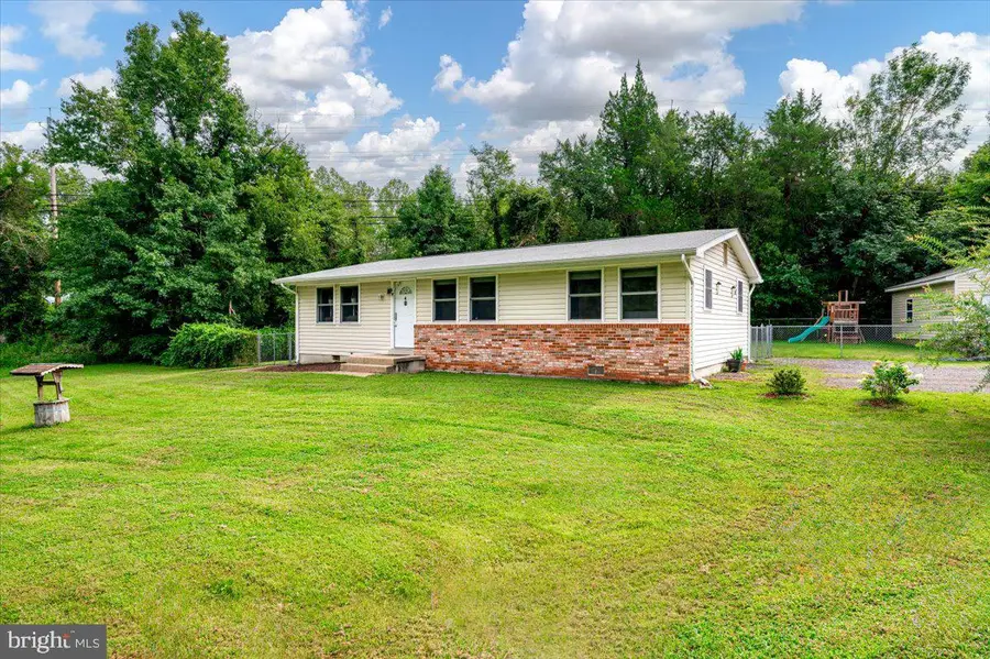 19 Robshire Manor Rd, Huntingtown, MD 20639 - #2