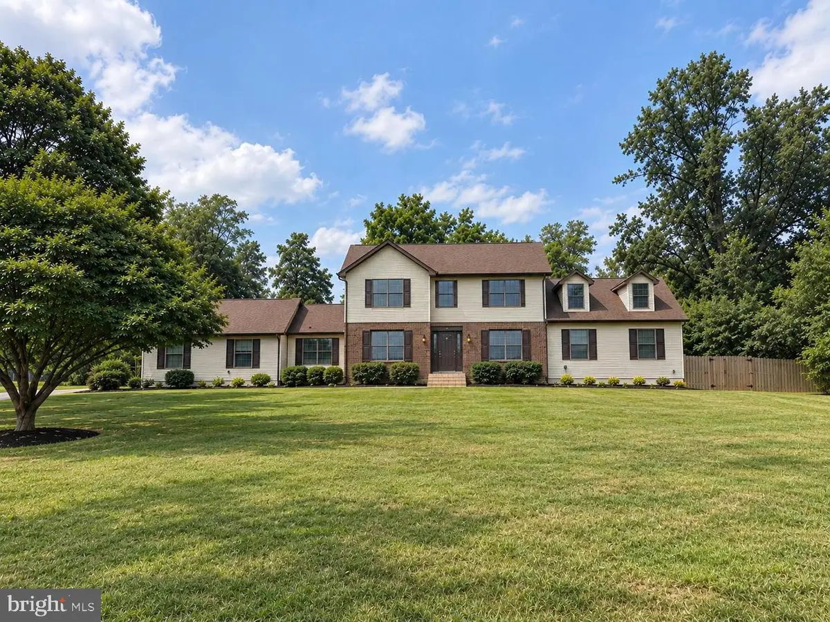 6425 Dant Dr, Owings, MD 20736 - #1