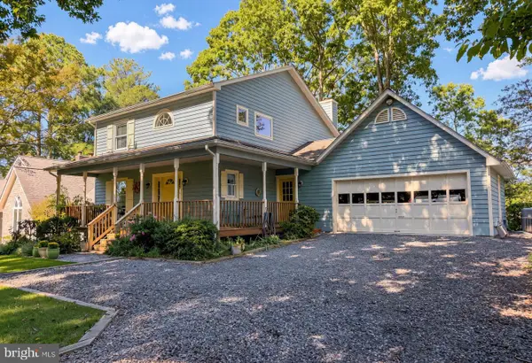 234 Harbor Dr, LUSBY, MD 20657