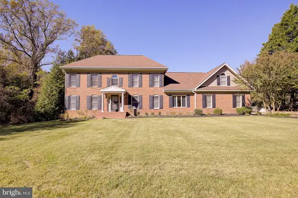 8904 Stratford Ct, OWINGS, MD 20736