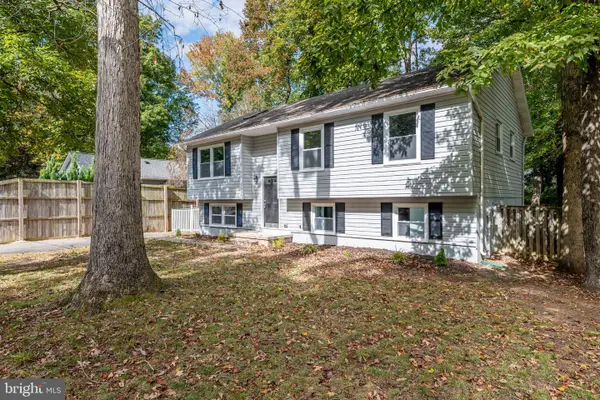 654 Grenada Ln, LUSBY, MD 20657