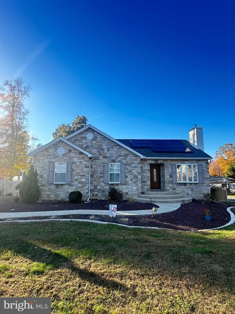 51 Woodside Dr, Chesapeake City, MD 21915 - Image #1